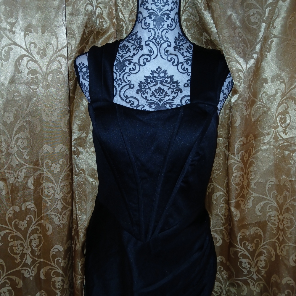Cocomelody Elegant Black  Sleeveless Maxi Dress